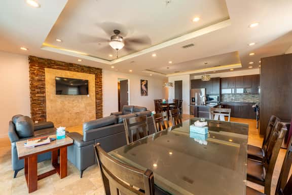 Amberjack Oasis